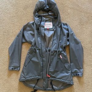 Hunter hooded rain coat